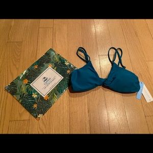 BRAND NEW aqua Blue Cupshe Twist Bikini Top